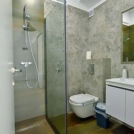 Building Stefan Hotel 3*